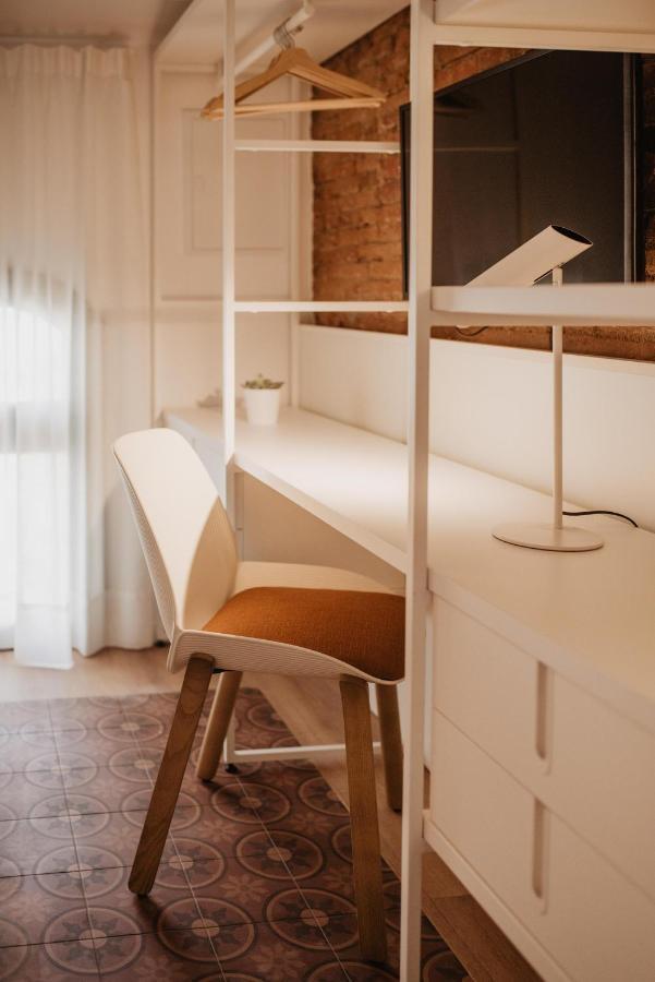 Petit Luxe Volta