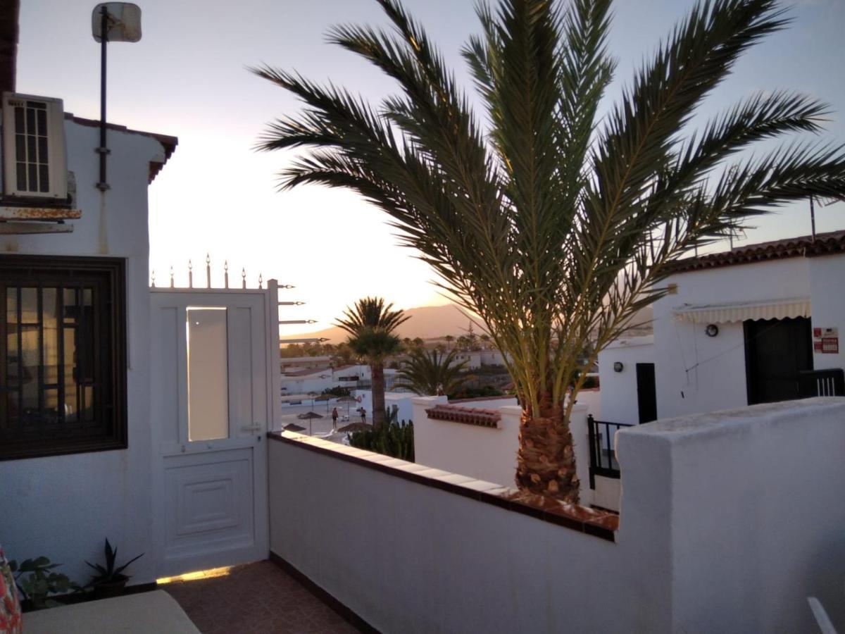 Con Grande Terraza Y Con 4 Piscinas Apartamento Arona (Tenerife)
