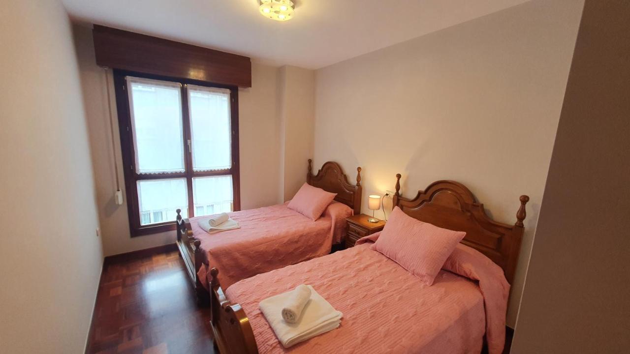Tata Y Yayo - Piso 4 Pax Muy Comodo En - Vut-5984-as * Aviles