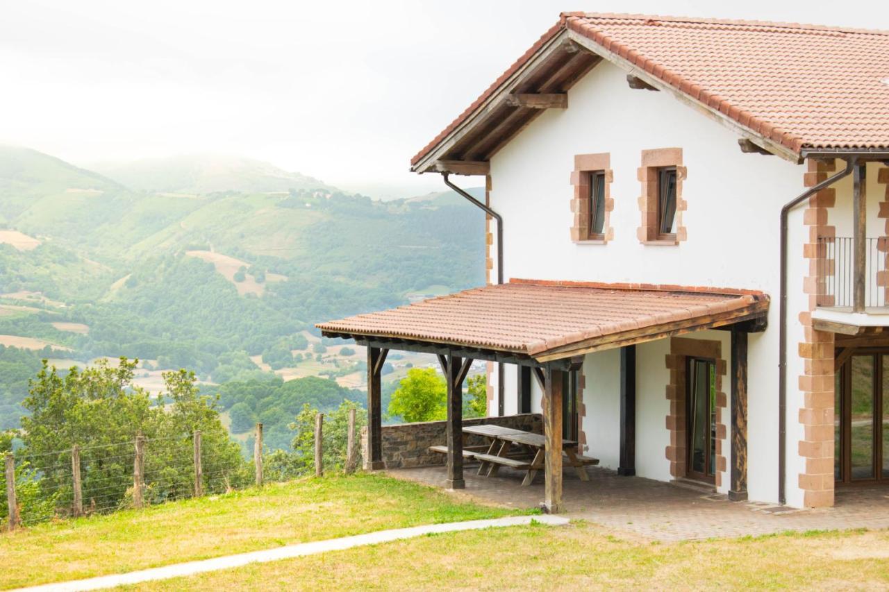 Behin Batean, Espectacular En Pleno Corazon Del Valle Baztan Chalet Ziga