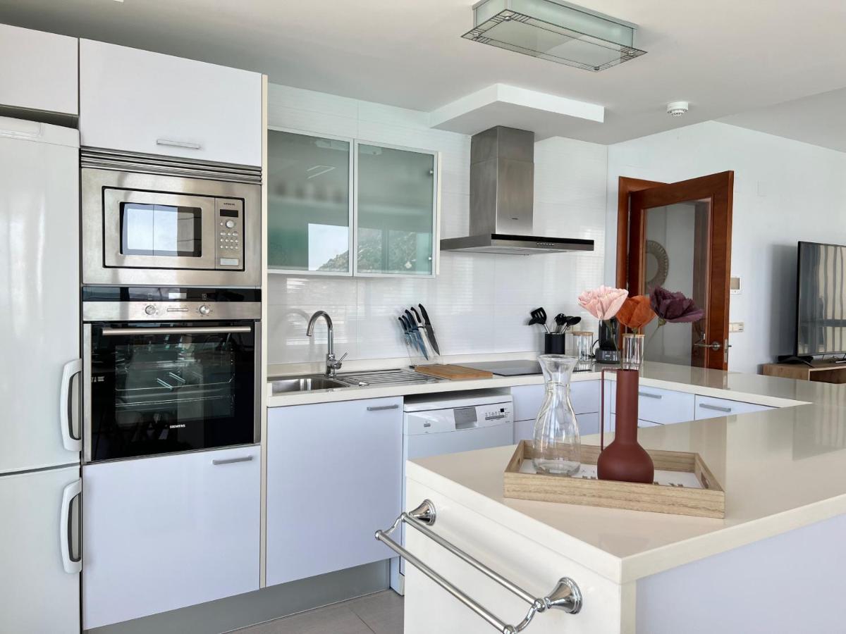 Exclusive On The First Line, Apartment *