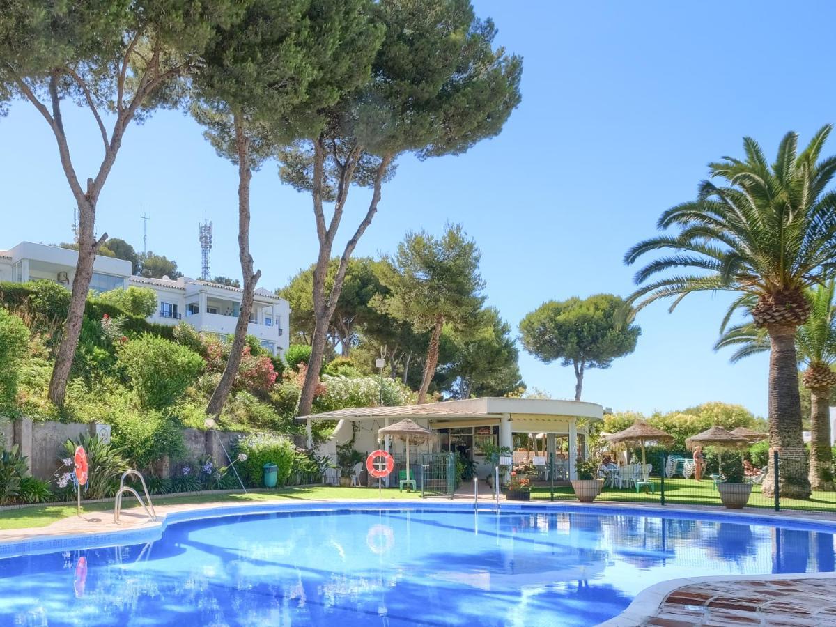 31 Miraflores Jardin B, Gorgeous Views, Pool, Wifi Apartment