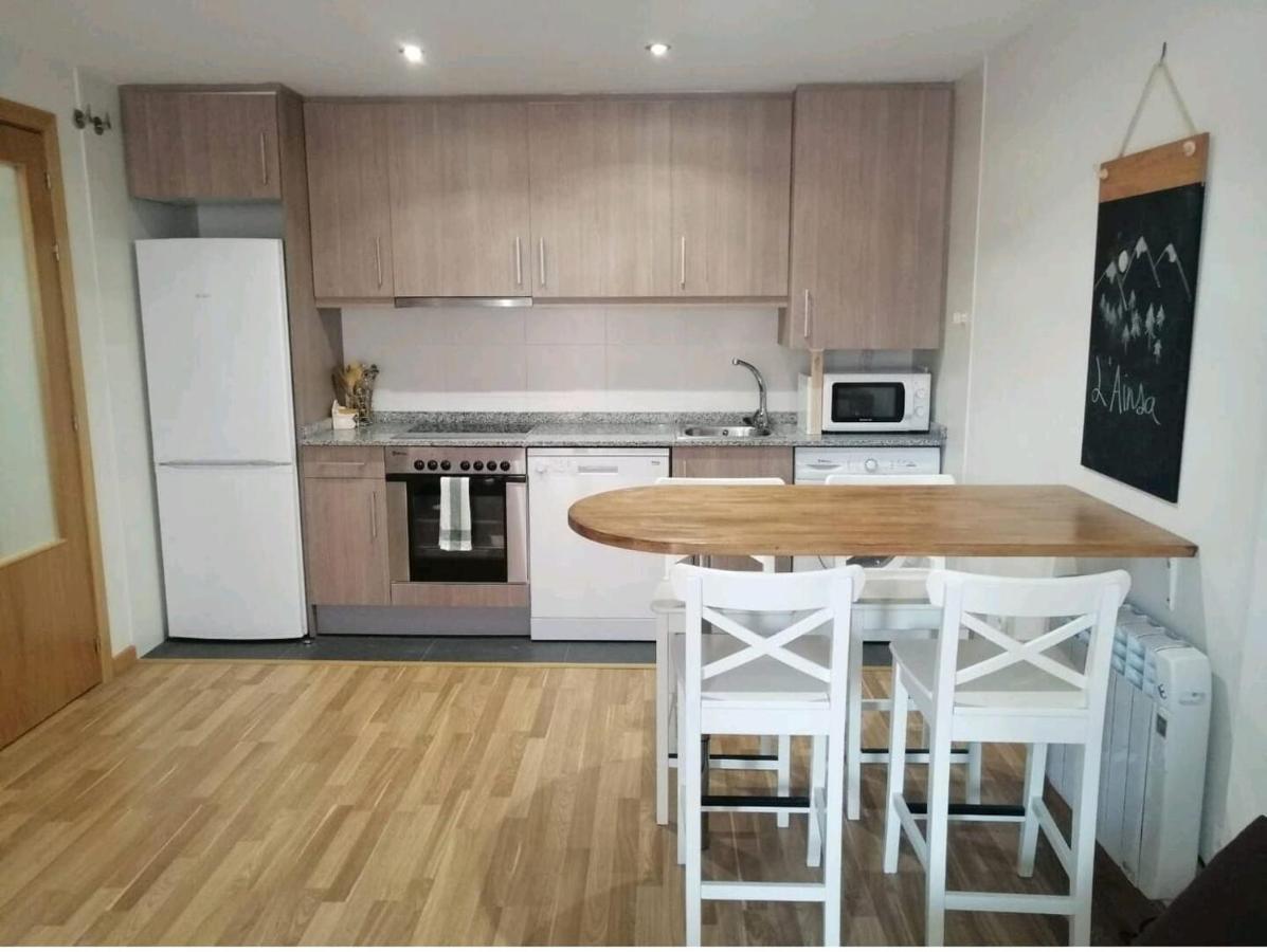 La Montañesa En Aínsa, Bonito Con Grande Terraza Apartamento Aínsa