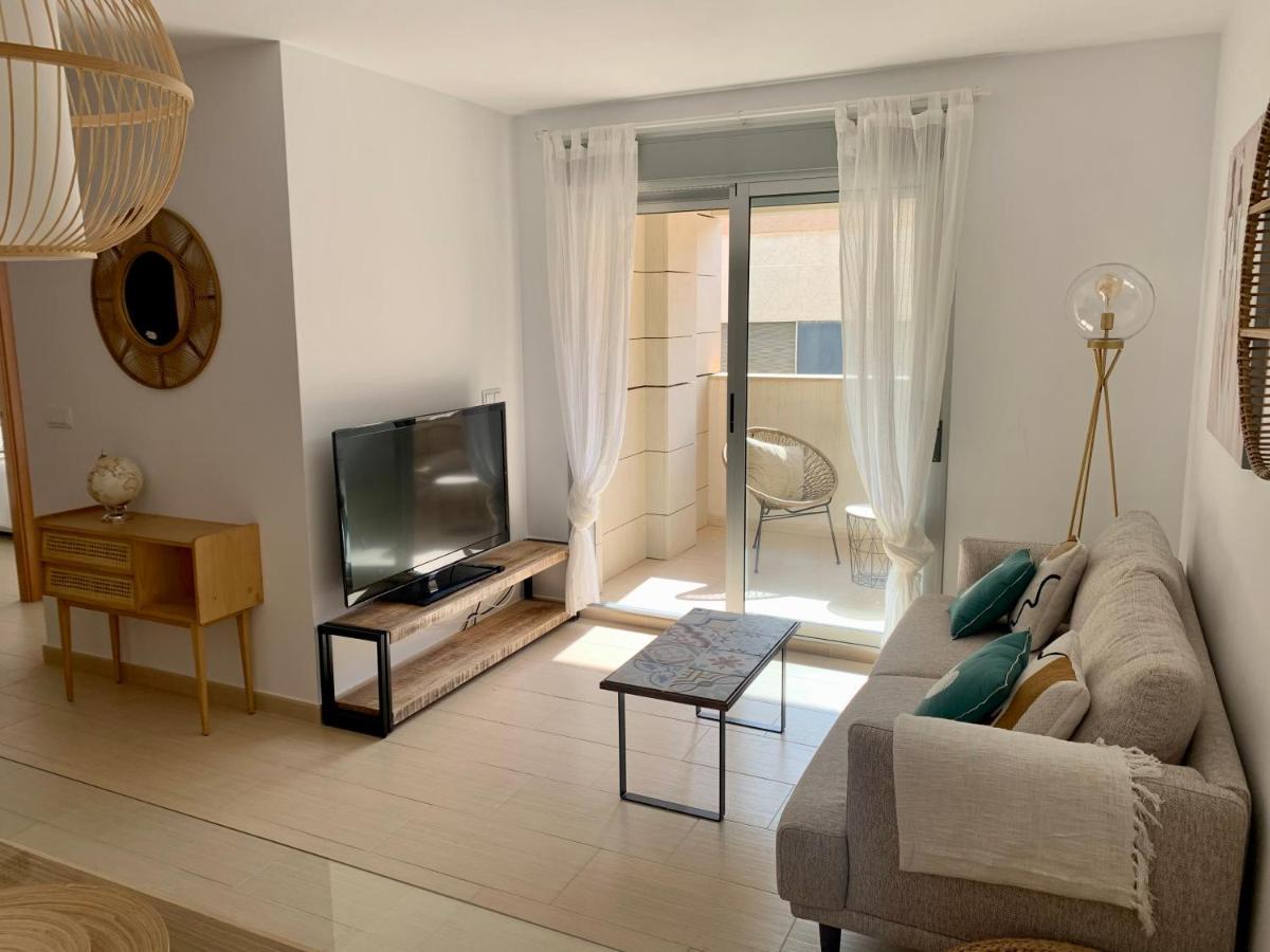 Precioso Primera Línea De Playa Apartamento *