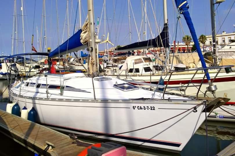 Alojamiento En Velero Isabella Ayamonte