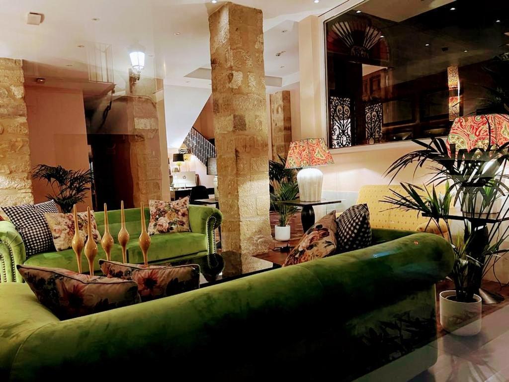Carmen Boutique 4*