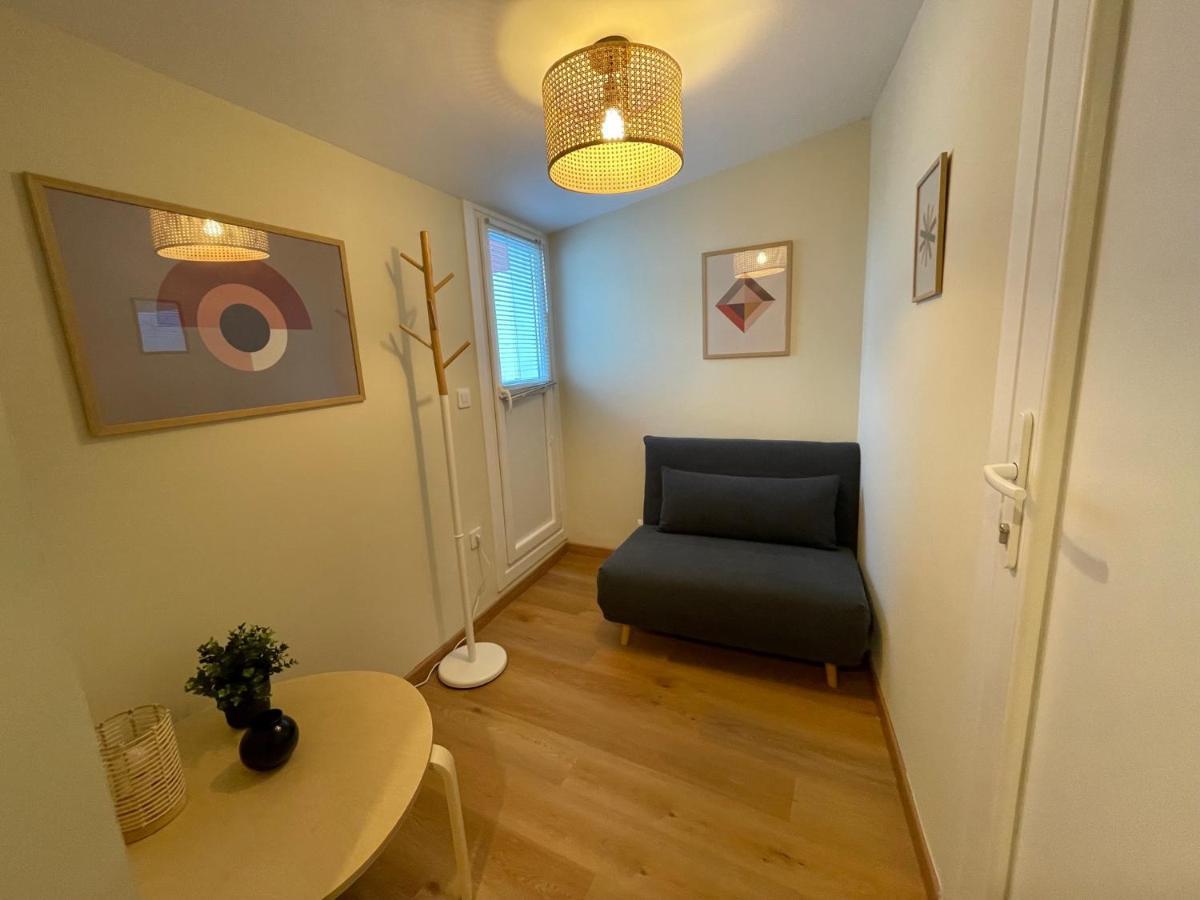 Casita Independiente Y Tres Con Piscina Ladeira Playa Holiday home Baiona