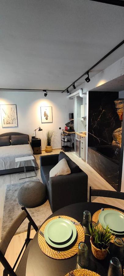 Bed & Breakfast Victoria Loft Castell de Ferro
