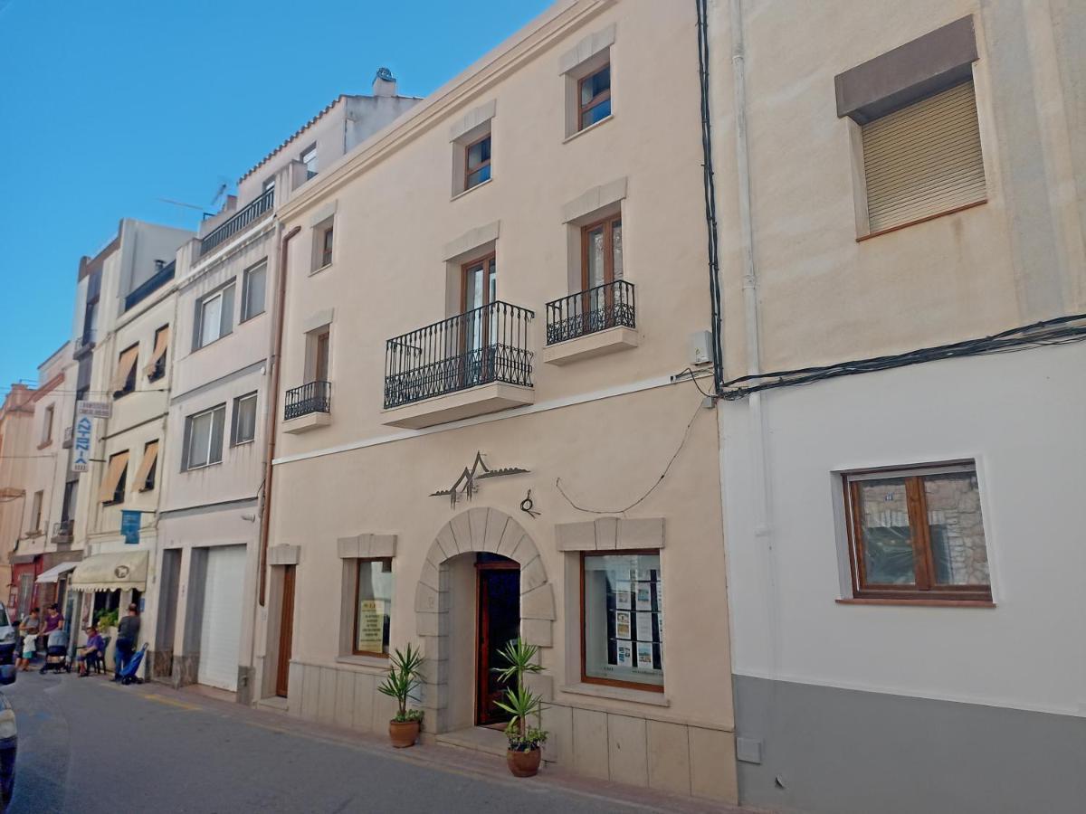 Centrally Located Two Bed In El Perello (Catalonia)