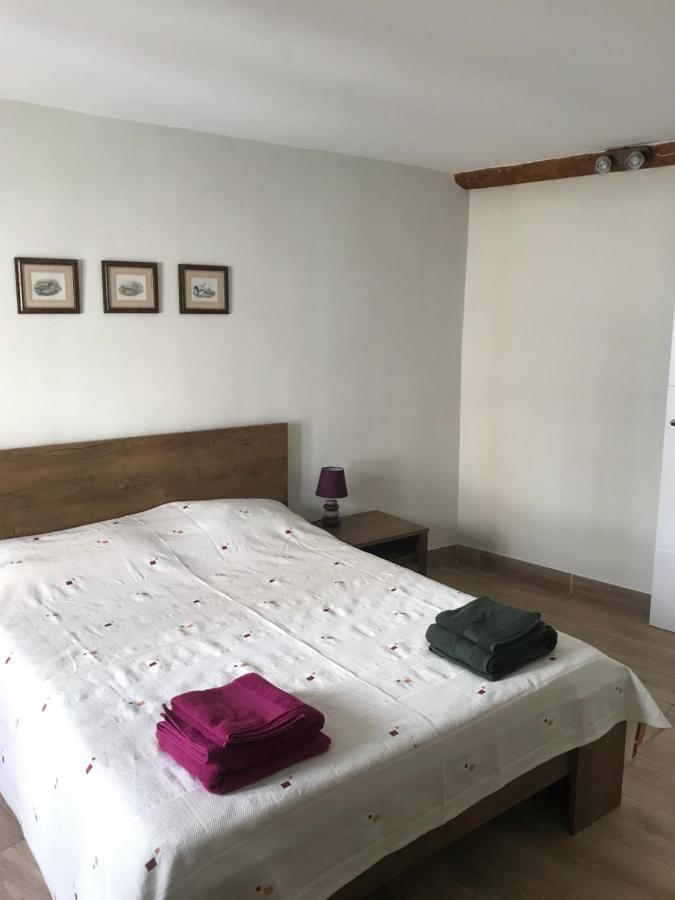 Apartment Centrally Located Two Bed In *