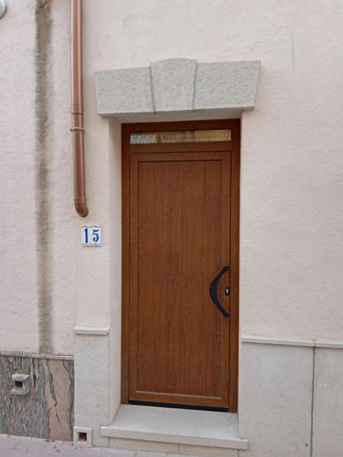 Centrally Located Two Bed In * El Perello (Catalonia)