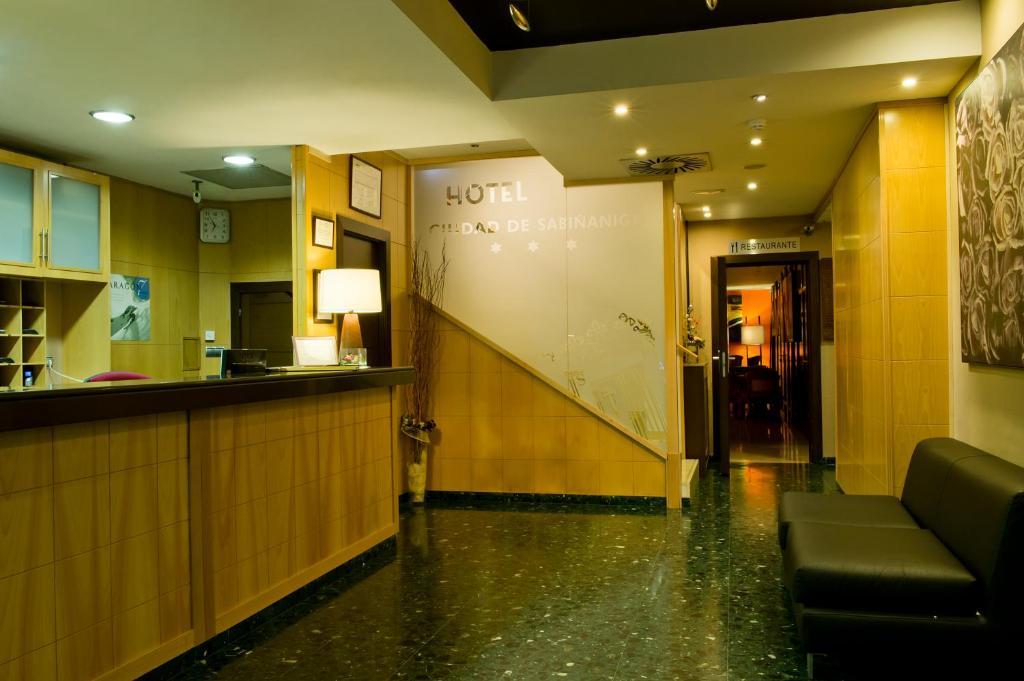 Ciudad De Hotel