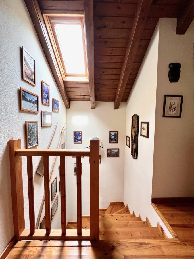 El Duplex De - L'amfitriona * Espot
