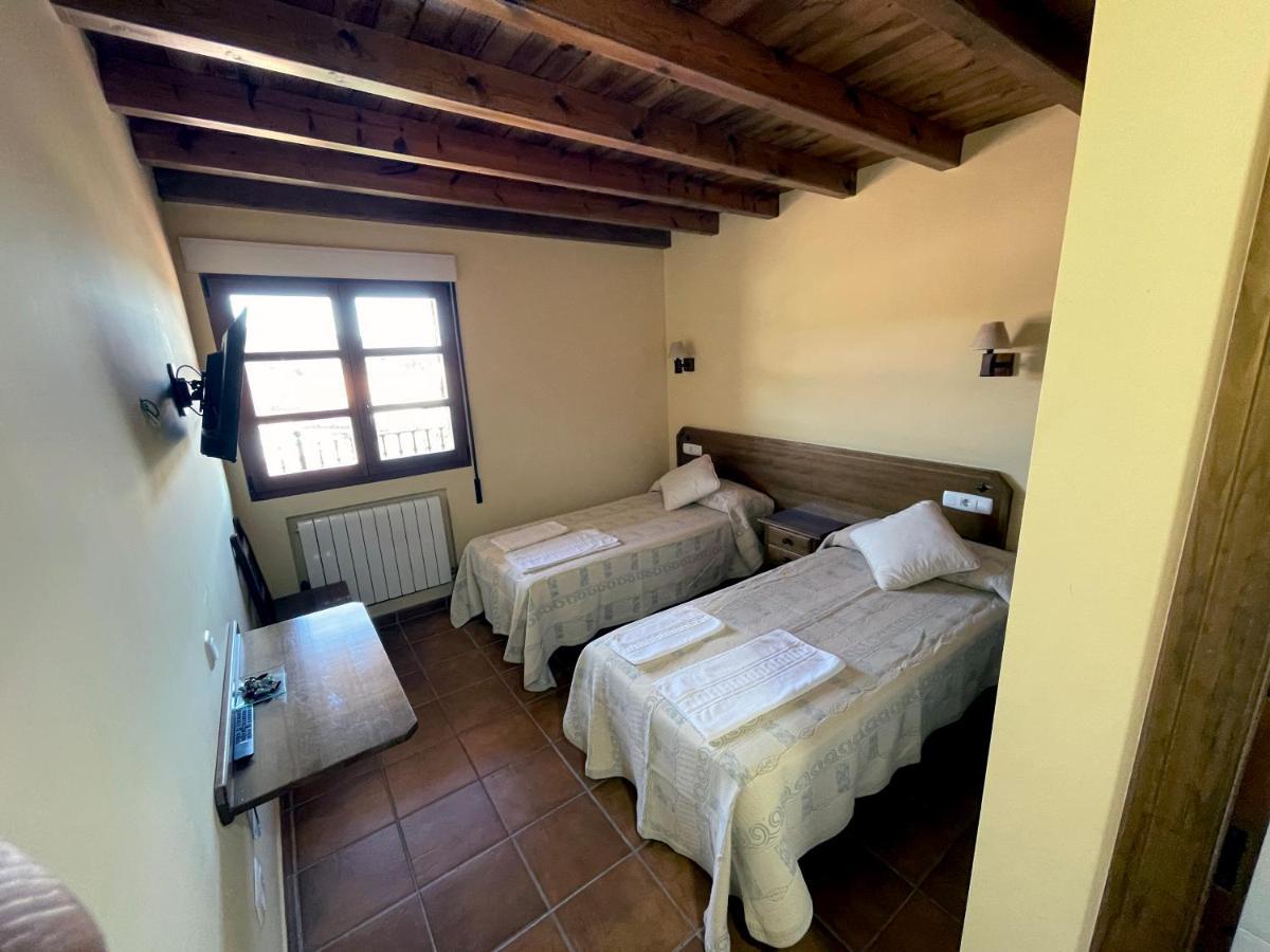 La Guarida De La Lleira Inn Ferreras de Arriba