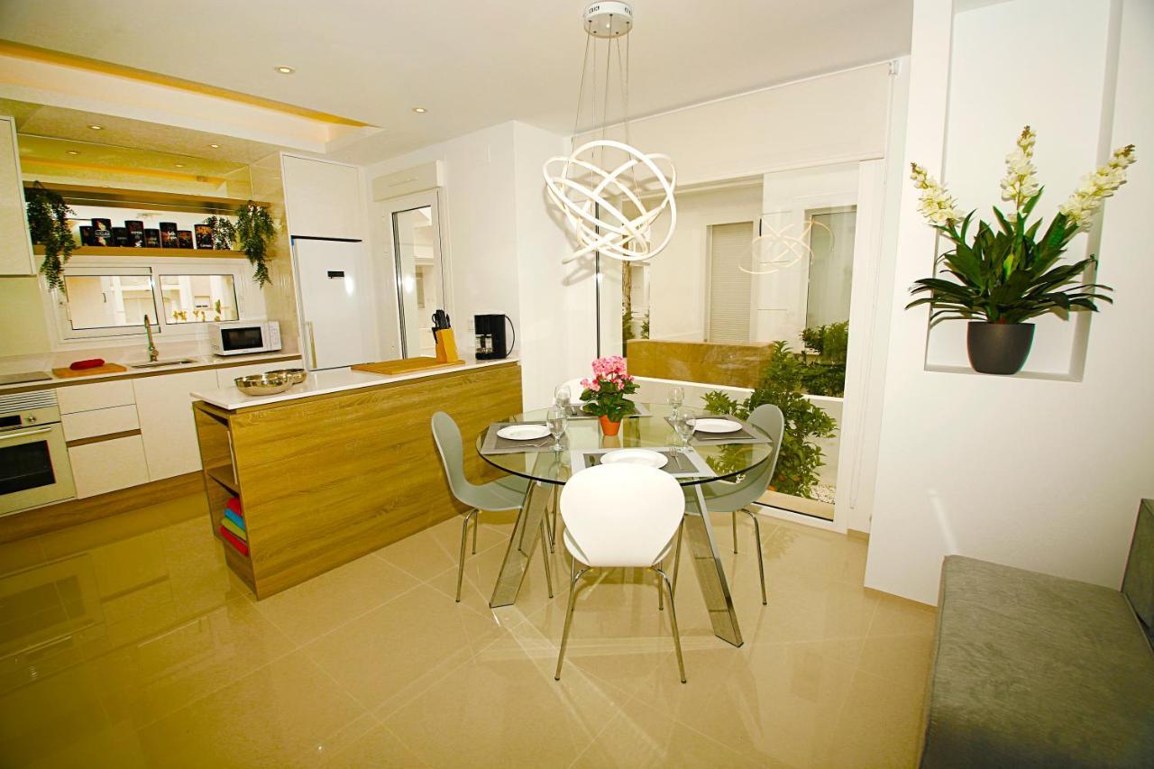 Luxury Allegra 43 With Ac And Pool Apartamento *