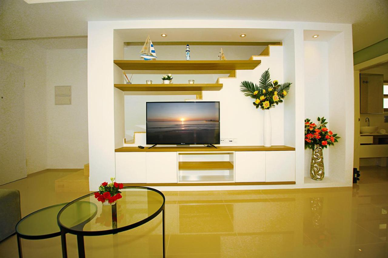 Luxury Allegra 43 With Ac And Pool Ciudad Quesada