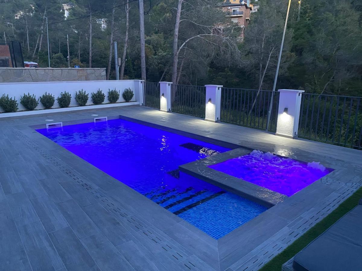 Lux Barcelona Villa *