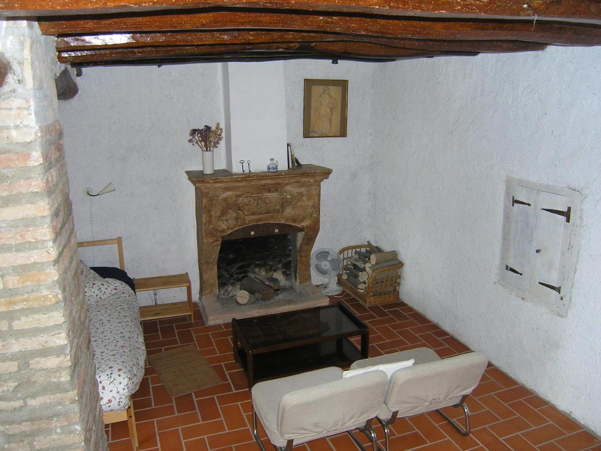 Cal Joanet, Acollidora Caseta A