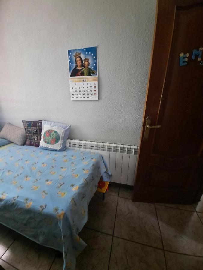Habitación Individual En Casa Familiar Dentro De Ciudad Patrimonio De La Humanidad Bed and breakfast