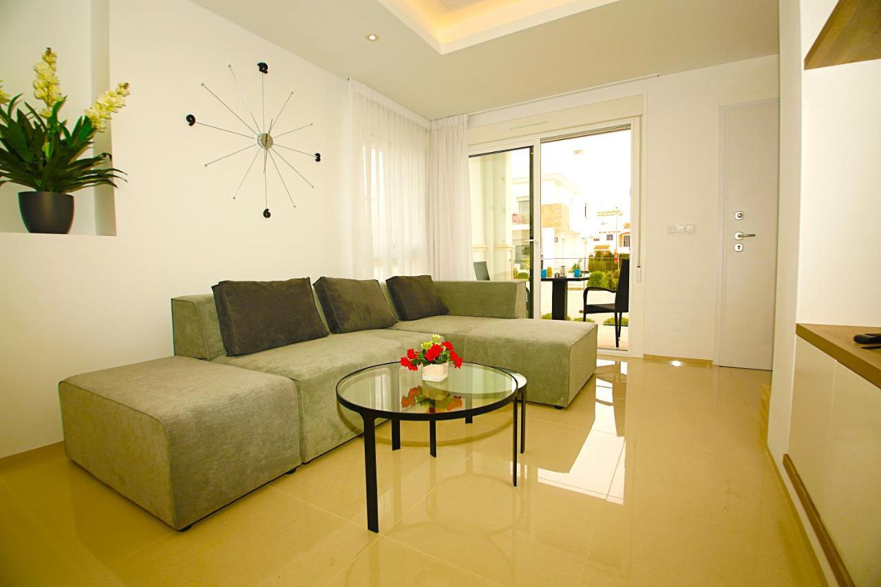 Luxury Allegra 43 With Ac And Pool * Ciudad Quesada