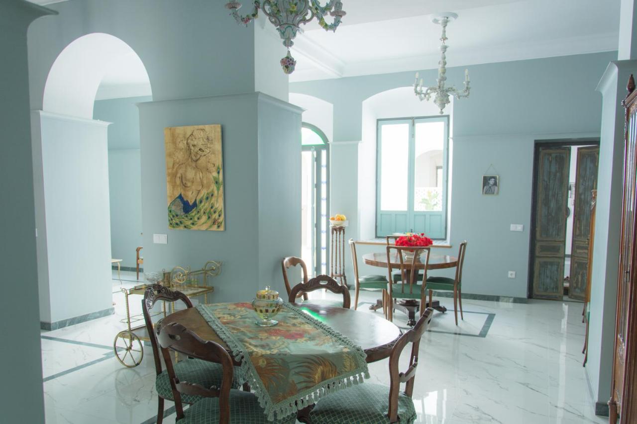 Casa Señorial Con Piscina. Casa Donna Isabel Casa rural