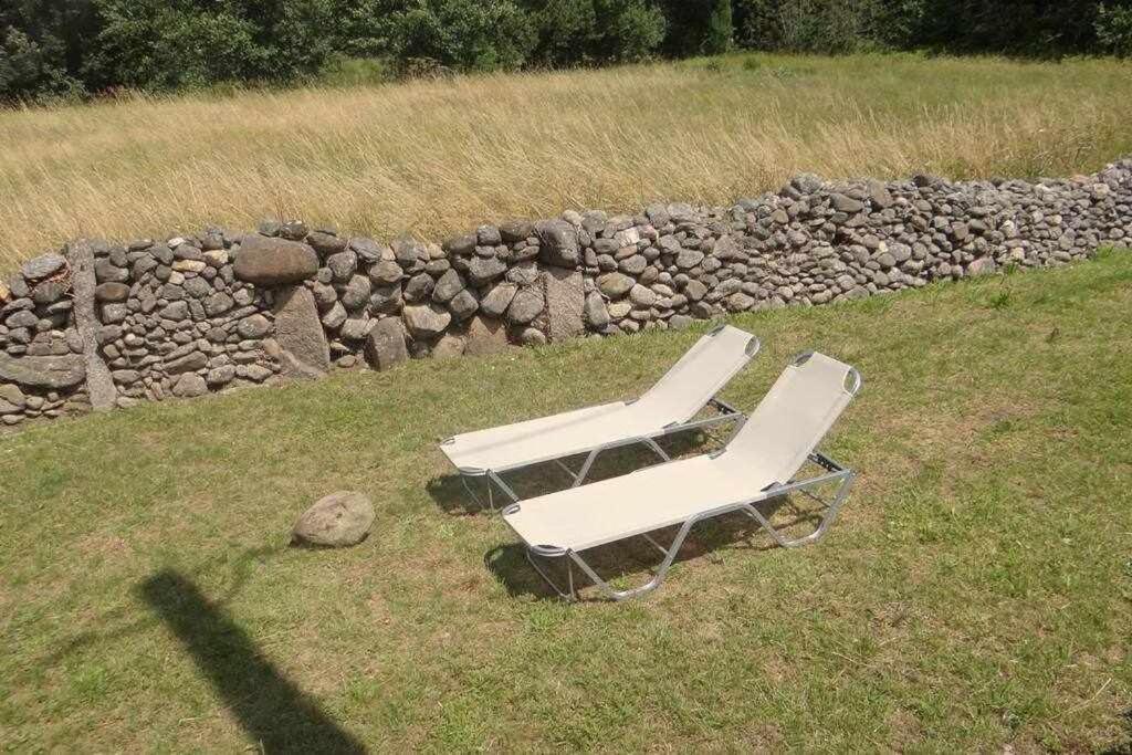 Recién Restaurada En Canedo Con Terraza * Carnota