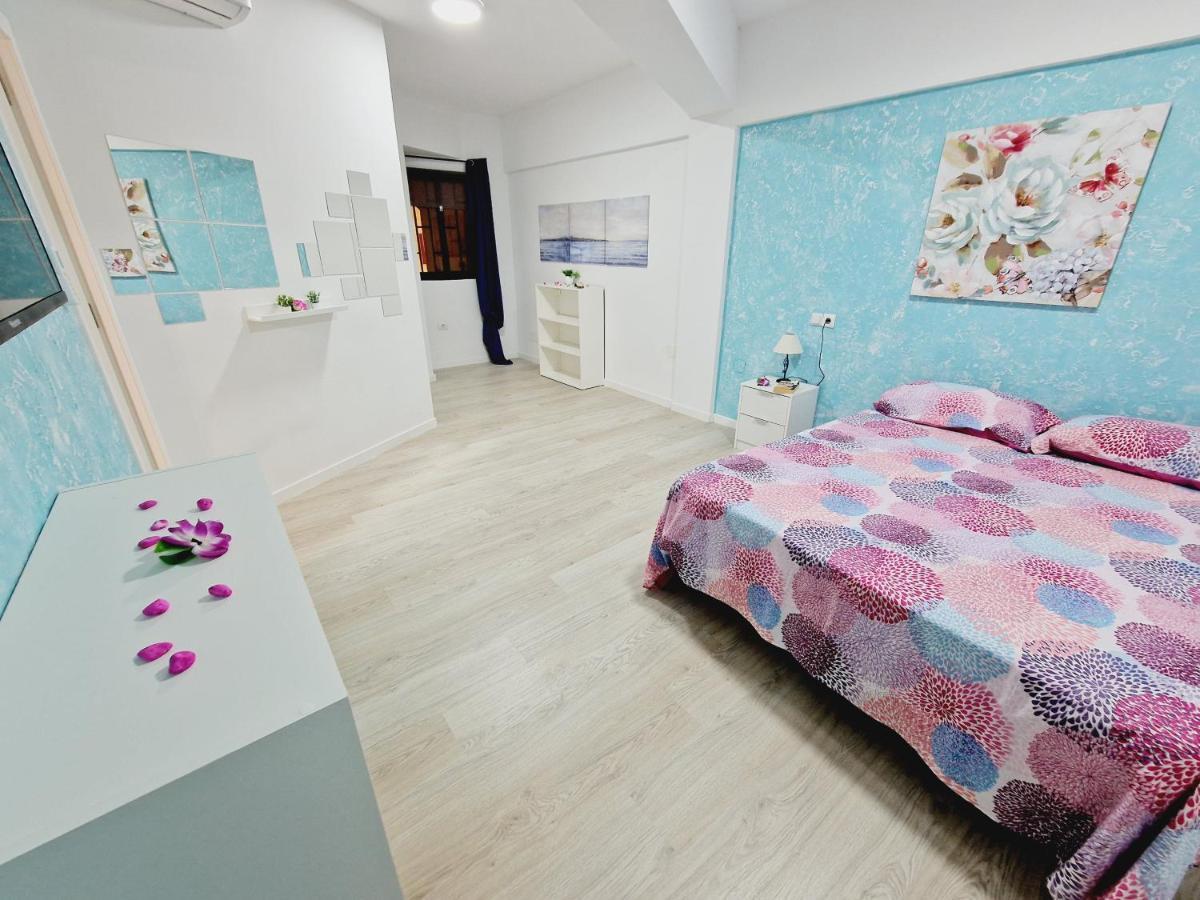 Сasa de vacaciones 301, 2 Bedrooms, Near Playa De Americas&free Wifi