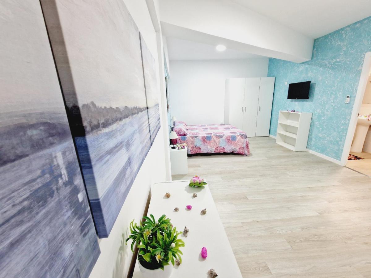 301, 2 Bedrooms, Near Playa De Americas&free Wifi Сasa de vacaciones