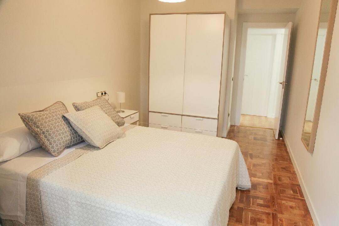 Apartment Barrio De La Arena