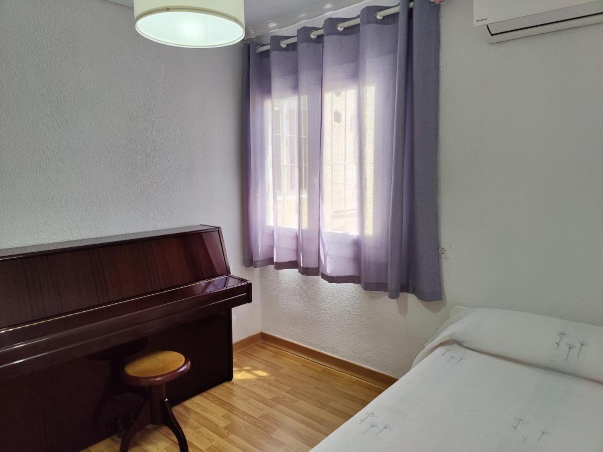 Atico Carrasco Apartment *