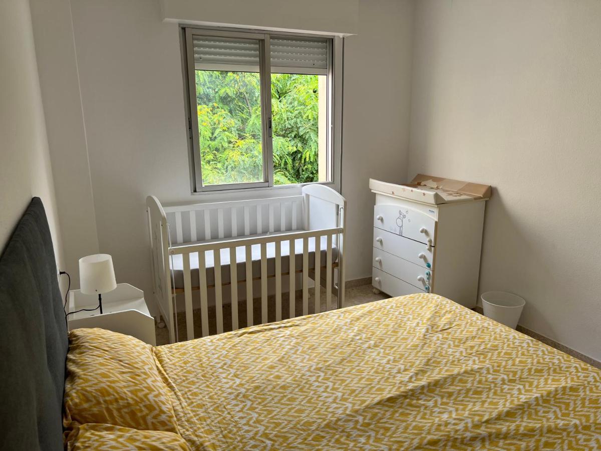 3-bedroom + Crib - Perfect For The Family Apartamento