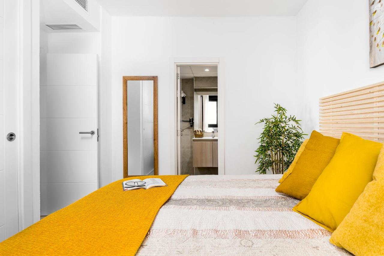 Apartamento Deluxe Con Piscina, Terraza & Parking