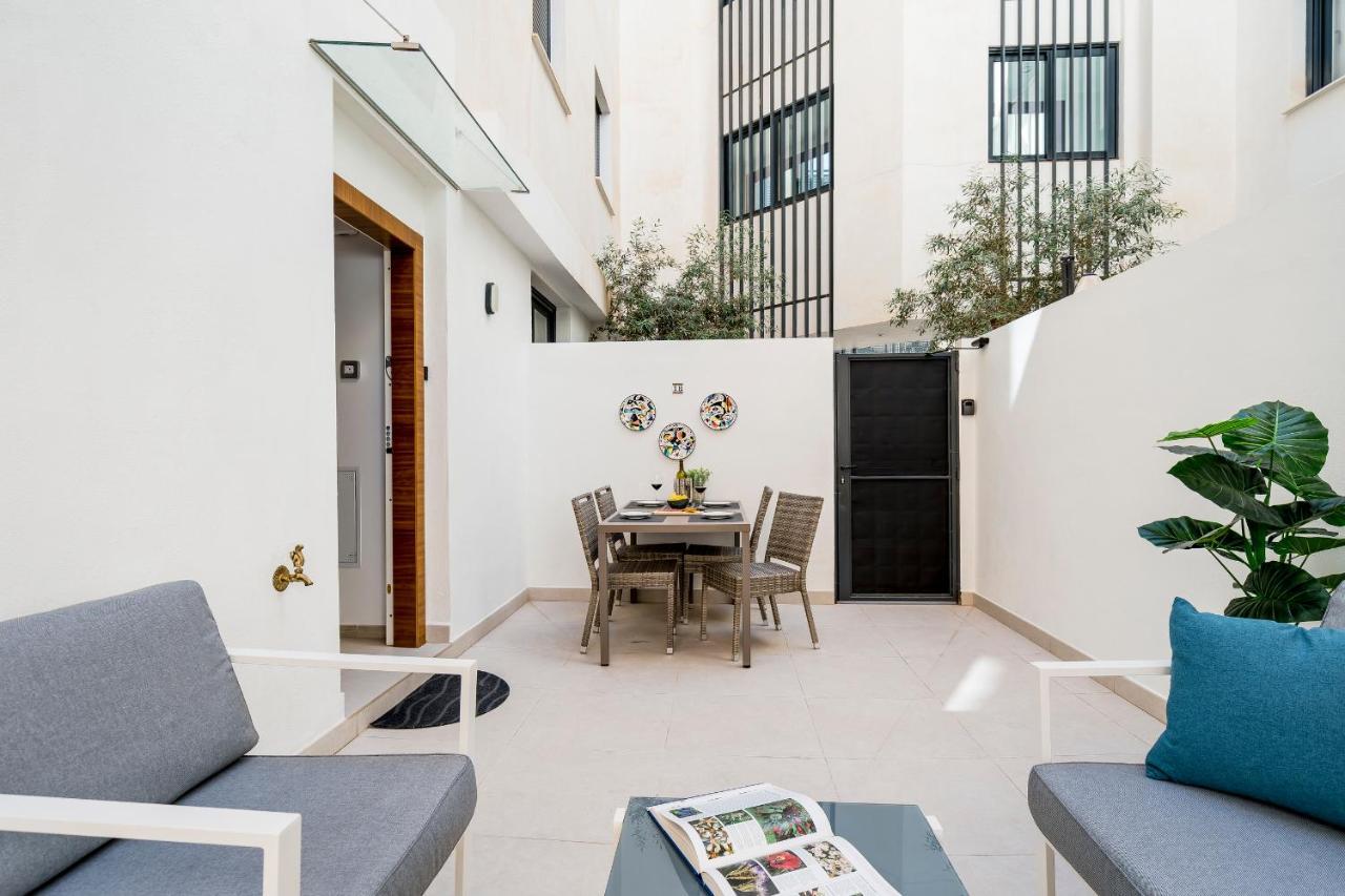 Apartamento Deluxe Con Piscina, Terraza & Parking