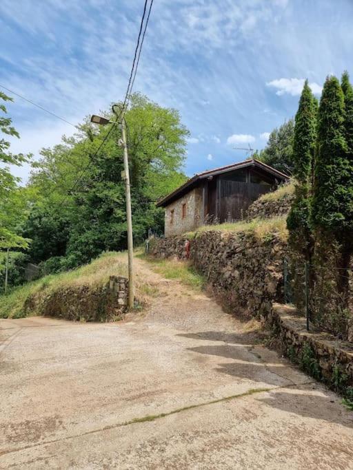 Agradable Cabaña Con Aparcamiento Gratuito.