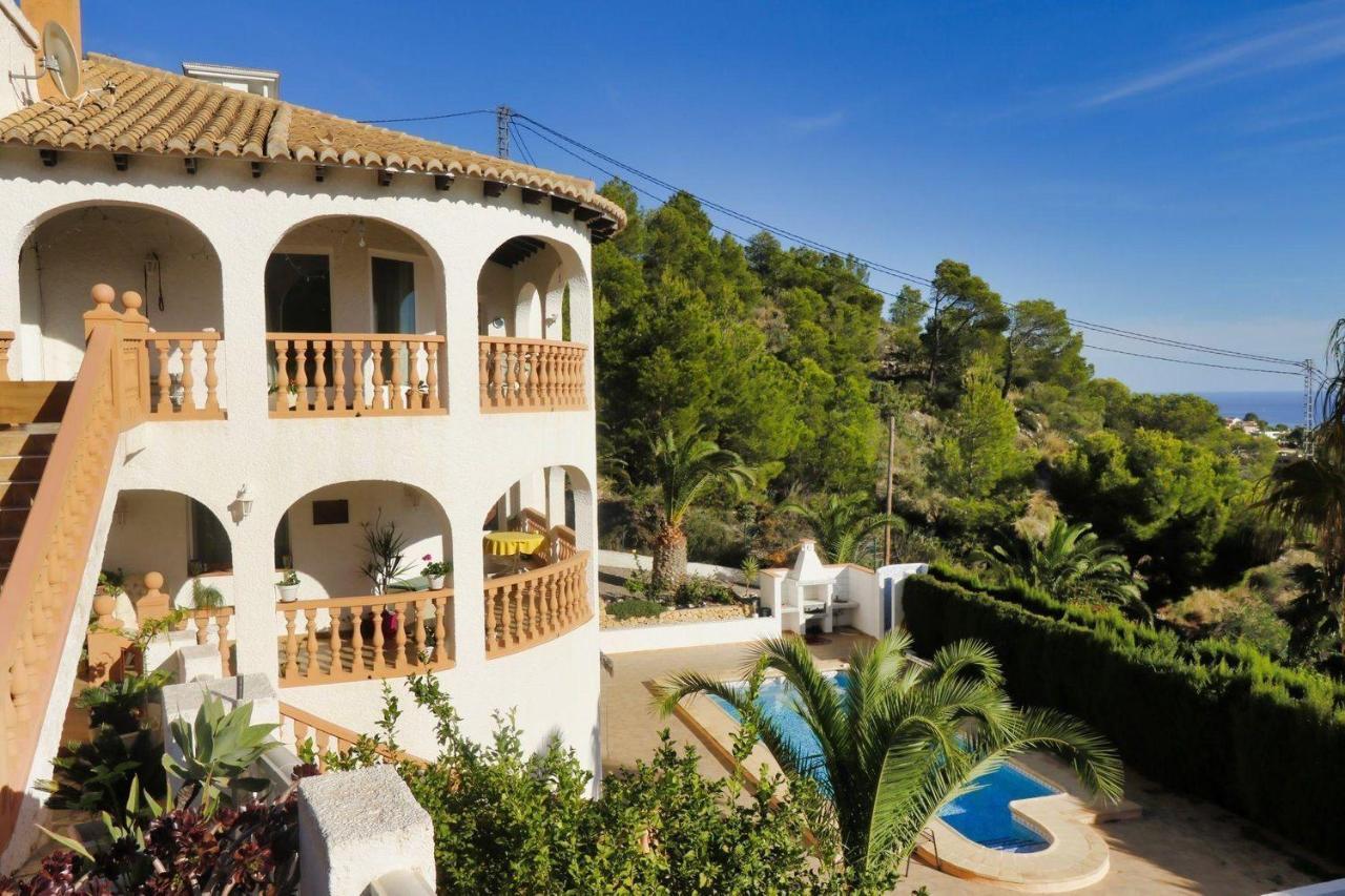 Large With Private Pool Chalet
