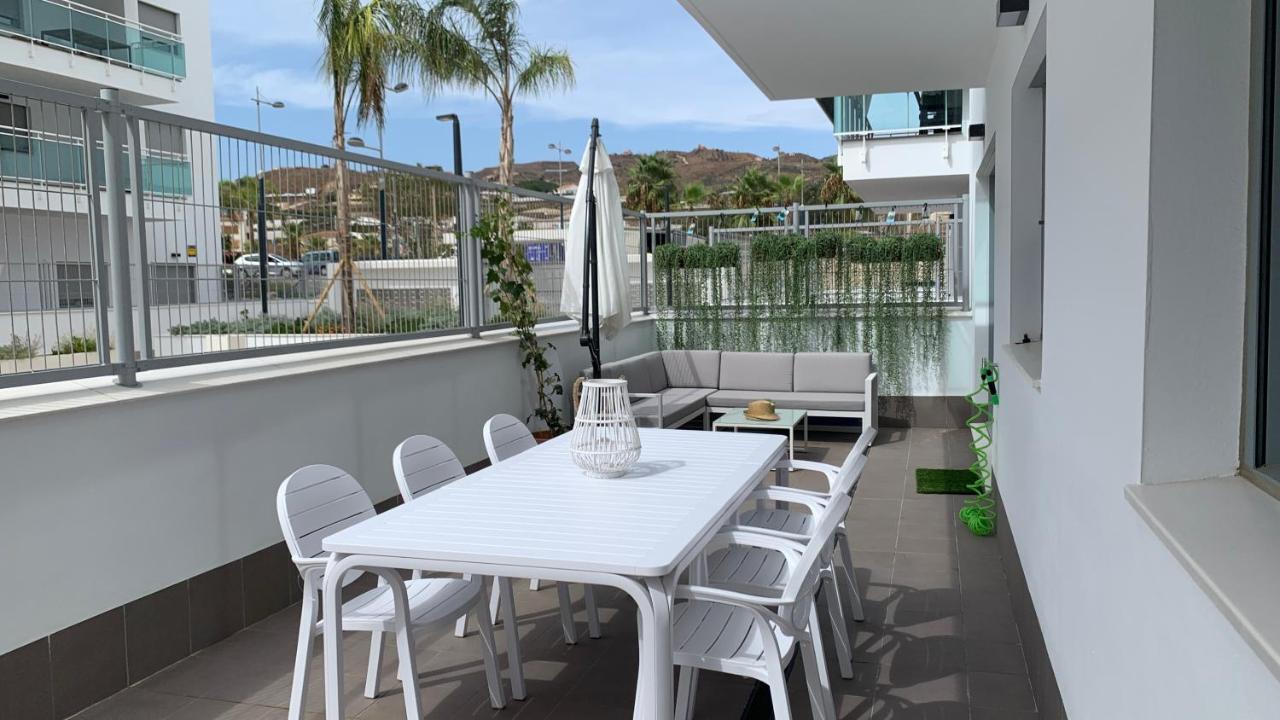 Espectacular En Primera Linea De Playa Apartamento *