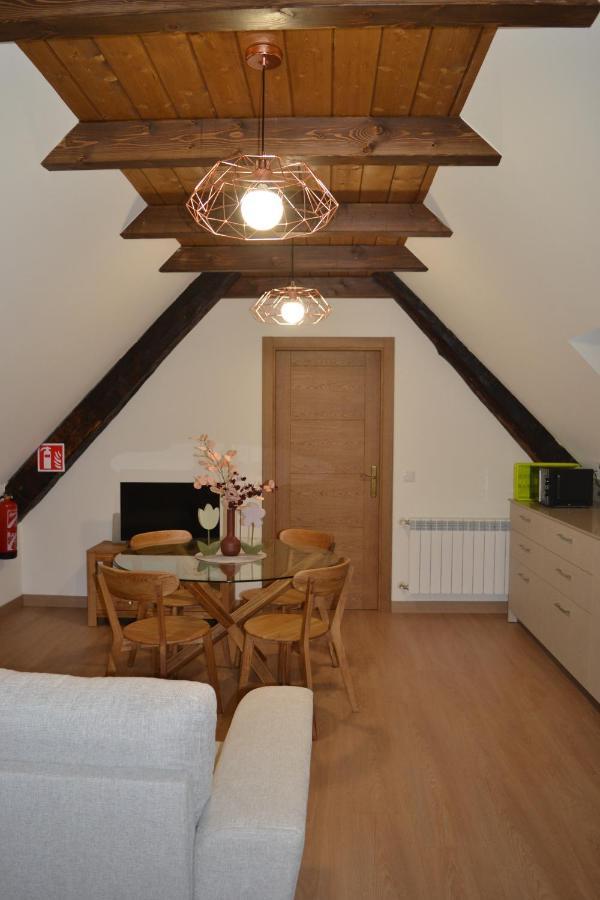 Apartment Alojamientos Rurales Apezarena Izalzu