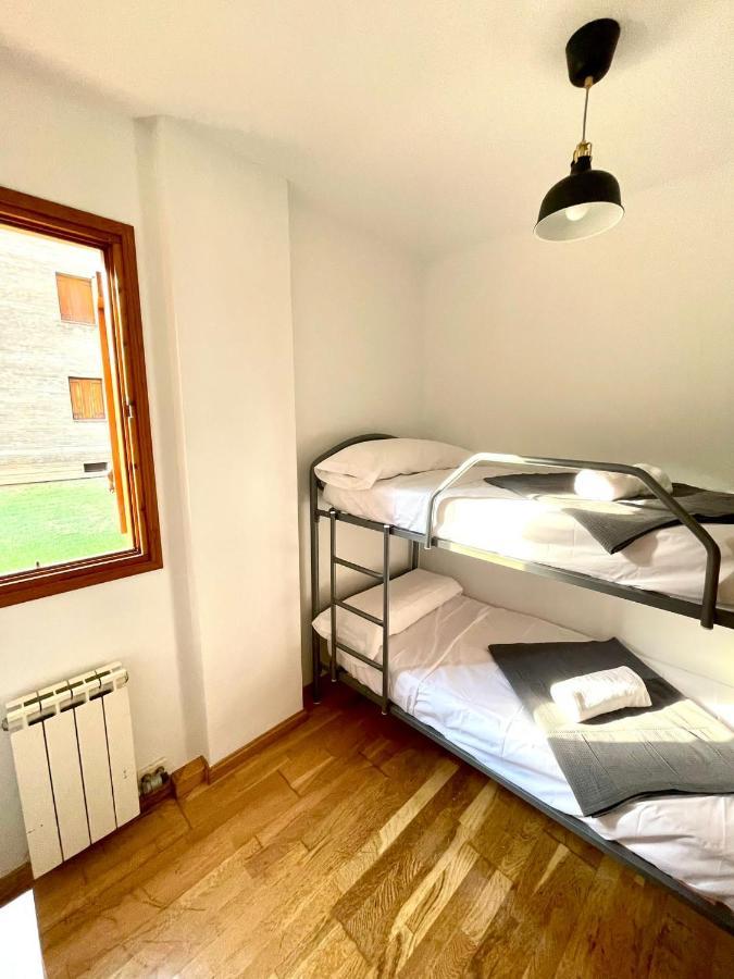 Acogedor Piso En Con Piscina Apartamento