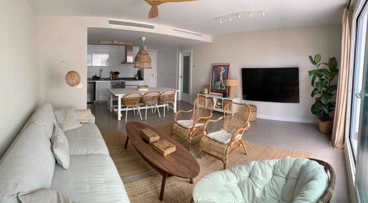 Apartamento Espectacular En Primera Linea De Playa Torrox