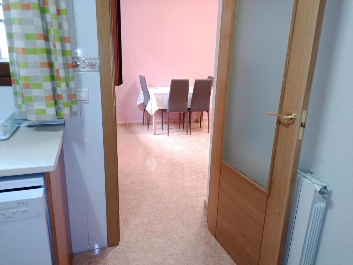 Piso de 2 dormitorios Madrid Centro Gran Vía - Plaza de España, el salón y 2 dormitorios tienen aire Apartamento