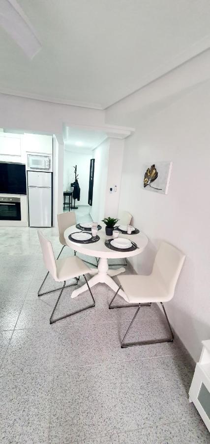 Apartment On The Beach In Torrevieja