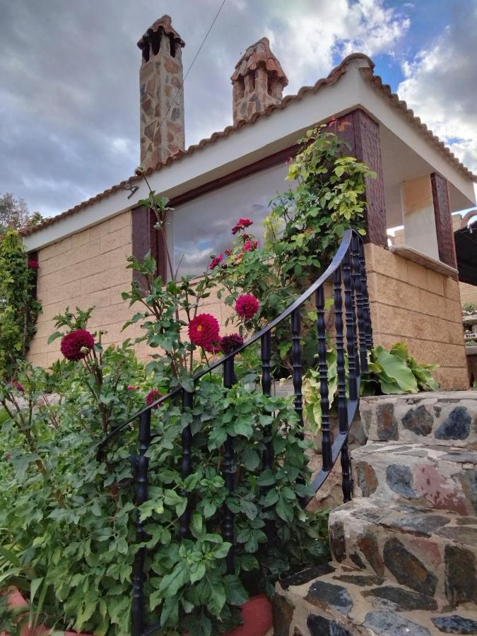 Casa Turistica Carmen, Con Chimenea, Amplia Zona De Jardin, Barbacoa, Piscina Y Garaje *