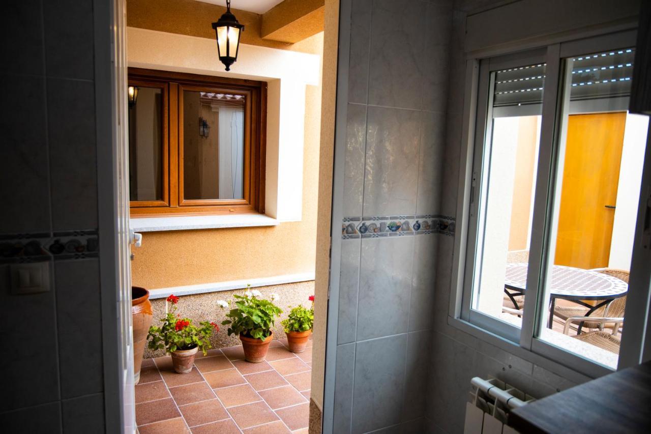 La Casa De Los Bisa Sanchidrian