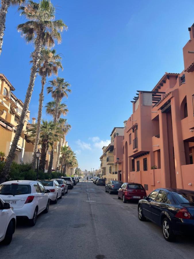 Three Bedroom With Pool In * Torrevieja
