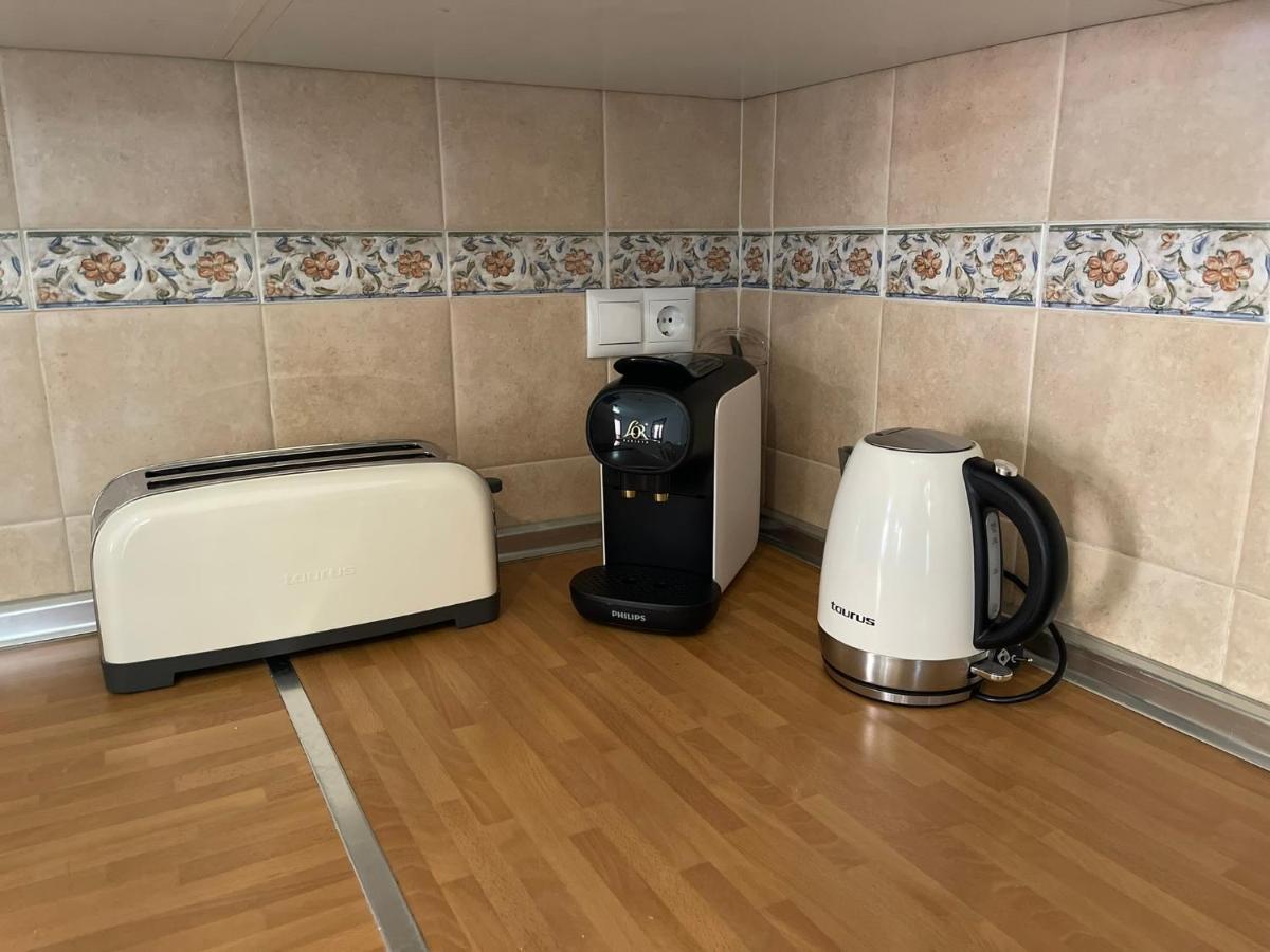 Three Bedroom With Pool In Apartment *