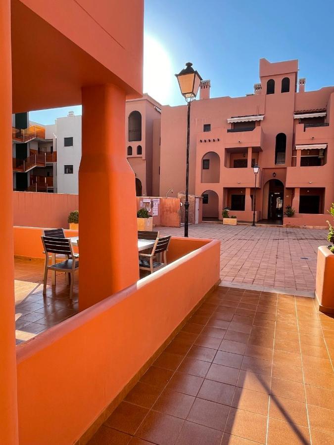 Three Bedroom With Pool In Apartment Torrevieja