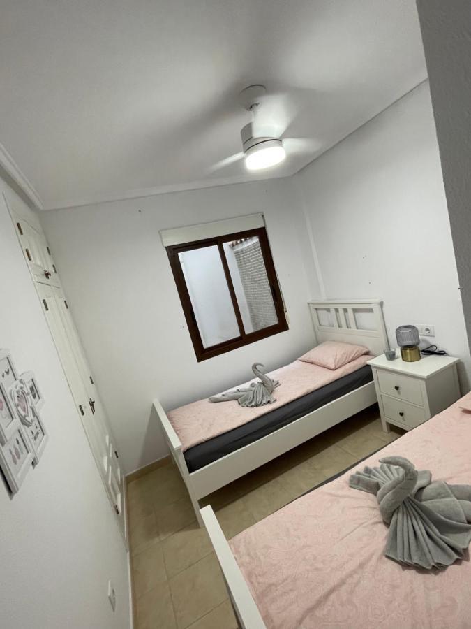 Three Bedroom With Pool In Apartment Torrevieja