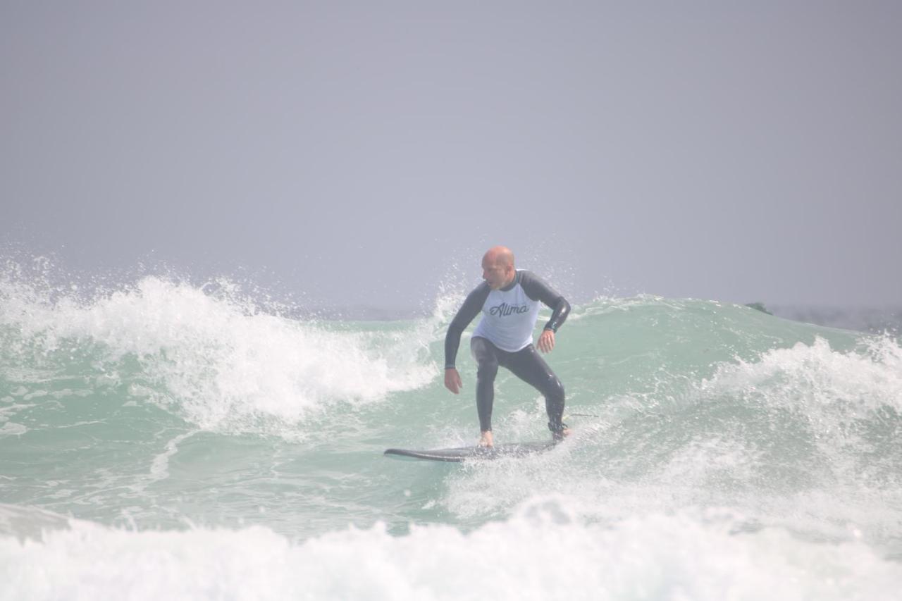 Alima Surf & Hotel
