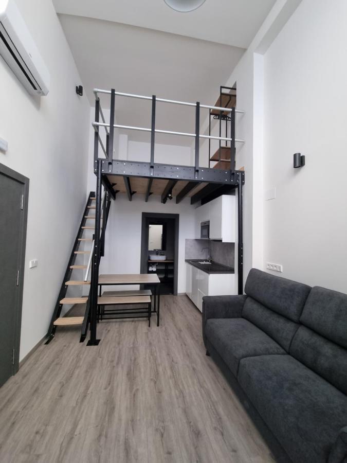 Kabialde Apartamentuak Apartahotel Zarautz