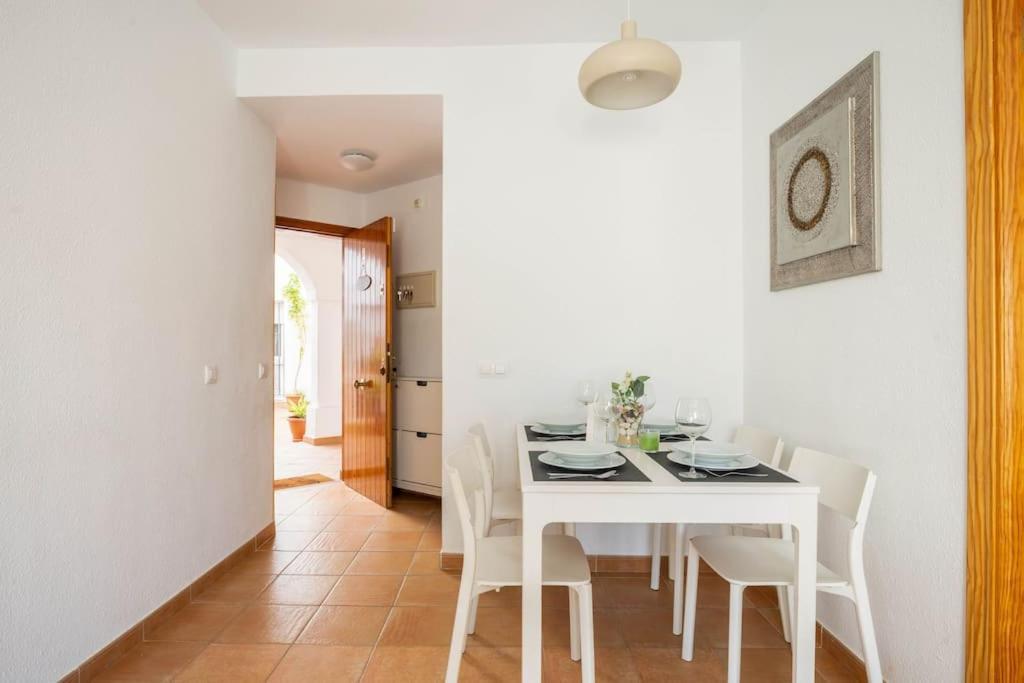 Centro Rota. 2 Minutos De La Playa.. Apartment Rota
